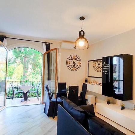 Apartamento SoleGardaRelax - Peschiera del Garda Exterior foto