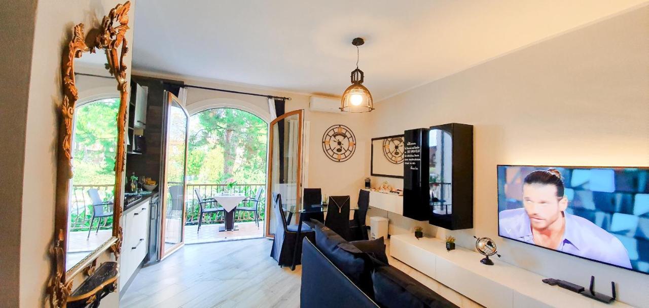 Apartamento SoleGardaRelax - Peschiera del Garda Exterior foto